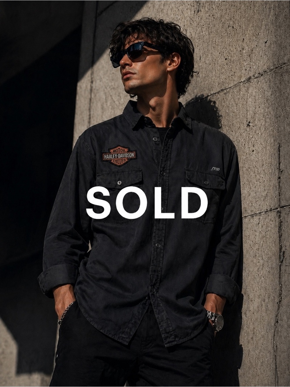 SOLD.   Original Harley-Davidson Slim XL Black Shirt 100% Cotton Logo Button Up